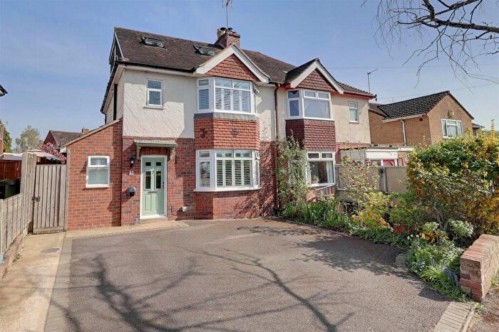 4 Bedroom Semi Detached House For Sale In Ermin Park, Brockworth, GL3