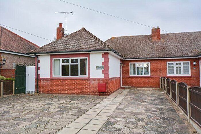 2 Bedroom Semi-Detached Bungalow To Rent In Church Road, Southend-On-Sea, SS3