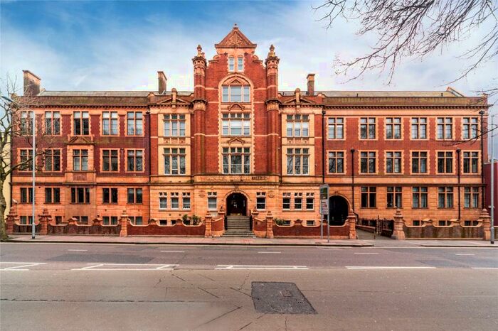 2 Bedroom Flat To Rent In Old College House, / Richmond Terrace, Brighton, East Sussex, BN2