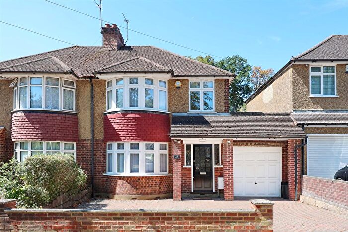 3 Bedroom Semi-Detached House For Sale In Long Lane, Hillingdon, UB10