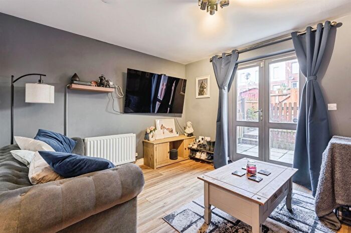 5 Bedroom End Terrace House For Sale In Fore Street, Devonport, Plymouth, PL1