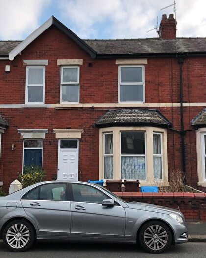 3 Bedroom Block Of Apartments For Sale In Durham Avenue, Lytham St. Annes, Lancashire, FY8