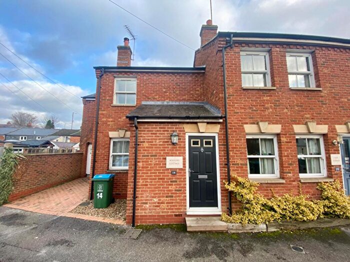 2 Bedroom End Of Terrace House To Rent In Walton Green, Aylesbury, HP21