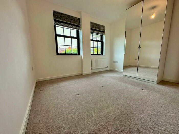 2 Bedroom Apartment To Rent In Badger Close, Brackley, NN13