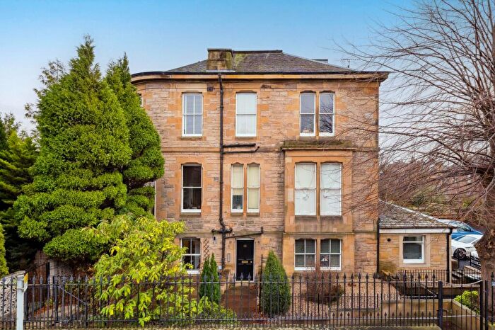 2 Bedroom Apartment For Sale In Brights Crescent, Edinburgh, Midlothian, EH9