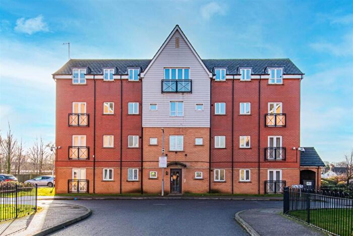 2 Bedroom Apartment For Sale In Mill House, River View, Northampton, NN4