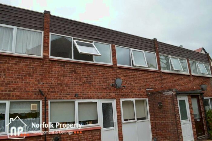2 Bedroom Flat To Rent In Templemere, Norwich, NR3
