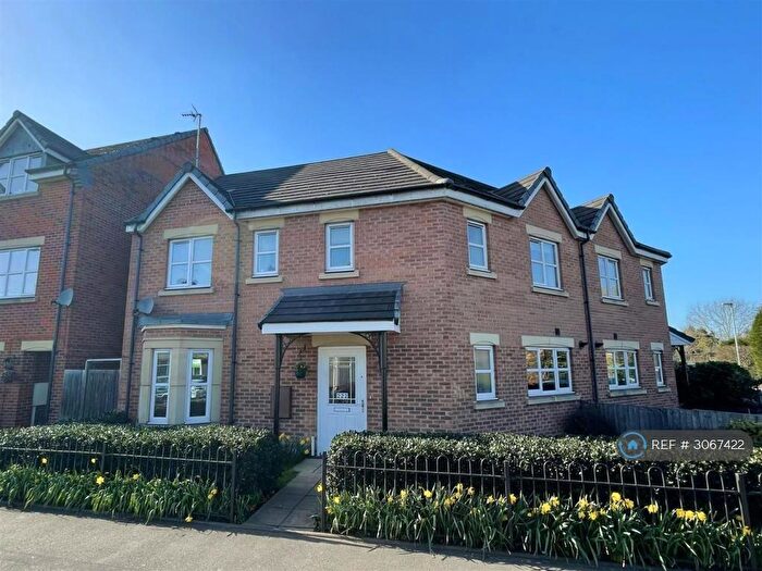 3 Bedroom Semi-Detached House To Rent In Shobnall Street, Burton-On-Trent, DE14