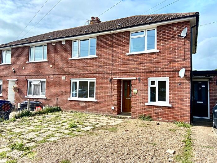 2 Bedroom Flat For Sale In Hillson Drive, Fareham, PO15