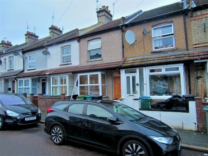 3 Bedroom Terraced House To Rent In Cecil Street, Watford WD24