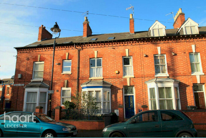 5 Bedroom Town House For Sale In Lincoln Street, Leicester, LE2