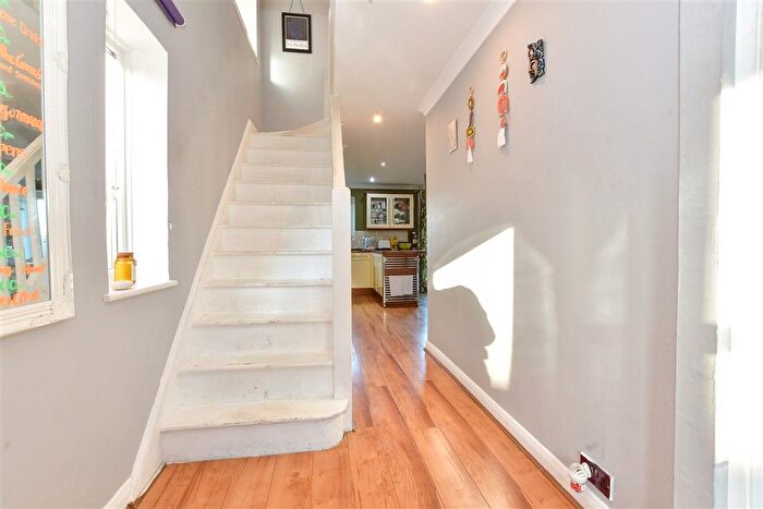 3 Bedroom Detached House For Sale In Ashford Road, Canterbury, Kent, CT1