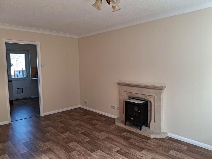 2 Bedroom End Of Terrace House To Rent In Chapel Street, Warminster, BA12