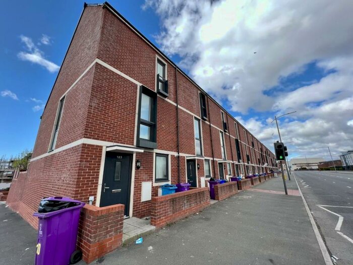 4 Bedroom House To Rent In Stanley Road, Kirkdale, Liverpool, L5