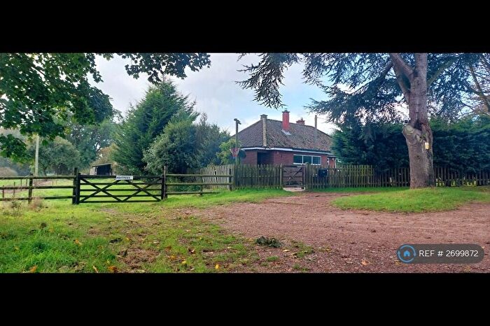 4 Bedroom Bungalow To Rent In Macks Lane, Drayton, Norwich, NR8