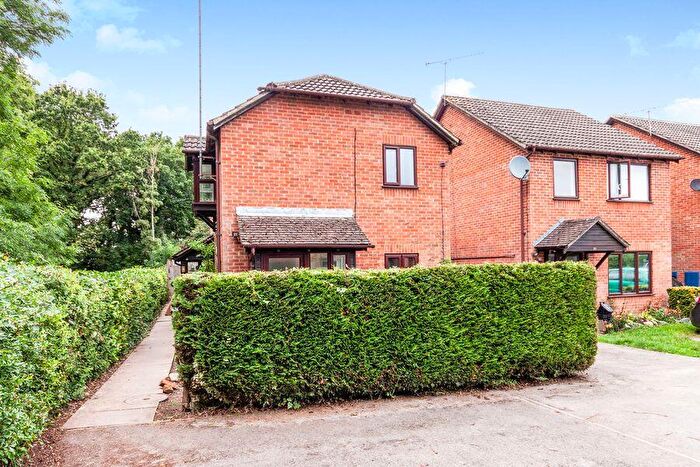 1 Bedroom House To Rent In Vermont Woods, Finchampstead, Wokingham, RG40