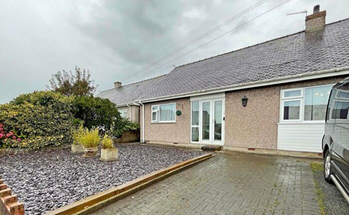 2 Bedroom Bungalow For Sale In Tan Y Cae, Bethel, Caernarfon, Gwynedd, LL55