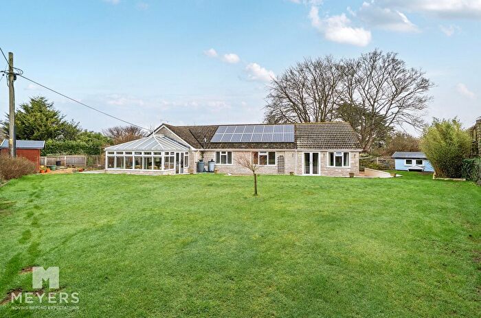 4 Bedroom Detached Bungalow For Sale In Church Lane, Owermoigne, DT2