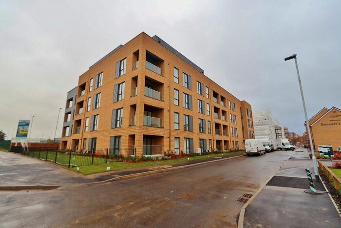 1 Bedroom Flat To Rent In Winstar Drive, South Ockendon, RM15