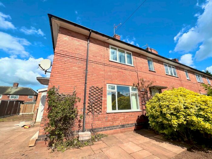 3 Bedroom End Of Terrace House To Rent In Bramley Road, Nottingham, NG8