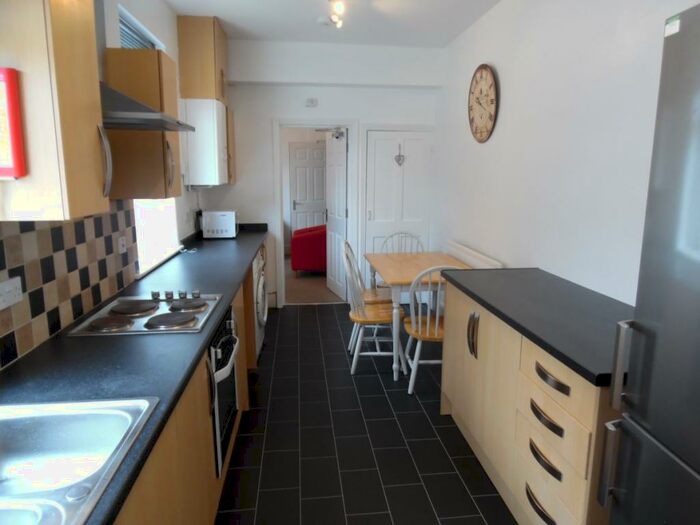 4 Bedroom Terraced House To Rent In Bruce Street, St James, NN5