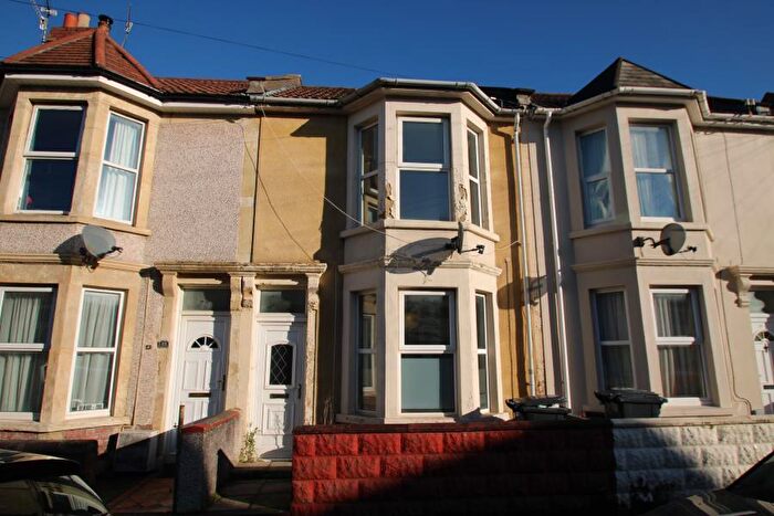 3 Bedroom Terraced House To Rent In Argus Road - Bedminster, BS3