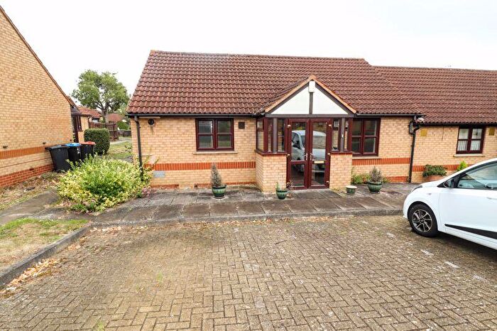 2 Bedroom Semi-Detached Bungalow For Sale In Chepstow Drive, Milton Keynes, MK3