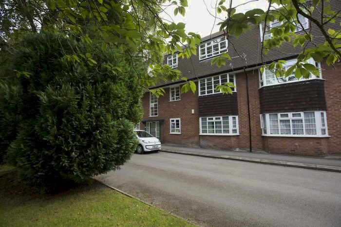 2 Bedroom Apartment To Rent In Viceroy Court, Didsbury, M20