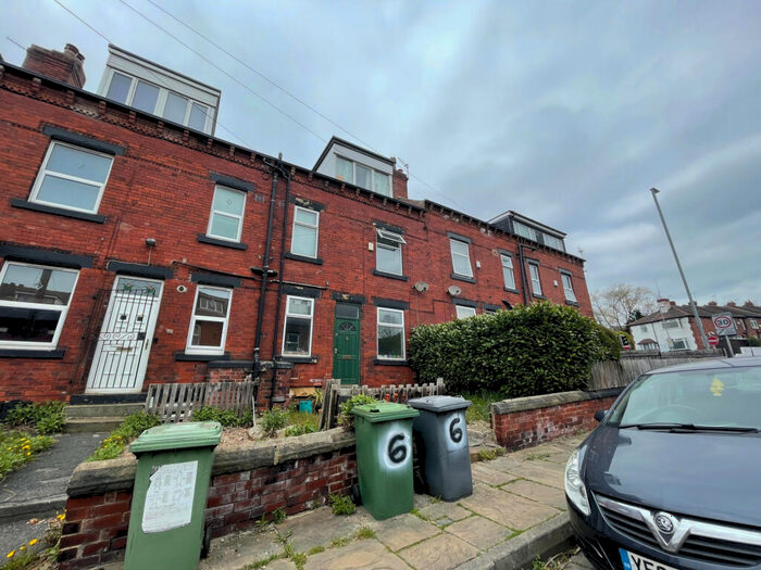 2 Bedroom Terraced House To Rent In Argie Terrace, Leeds, LS4