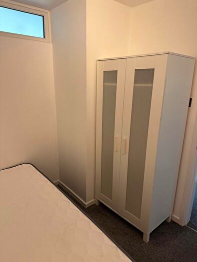 Studio To Rent In Doncaster Road, Rotherham, S65