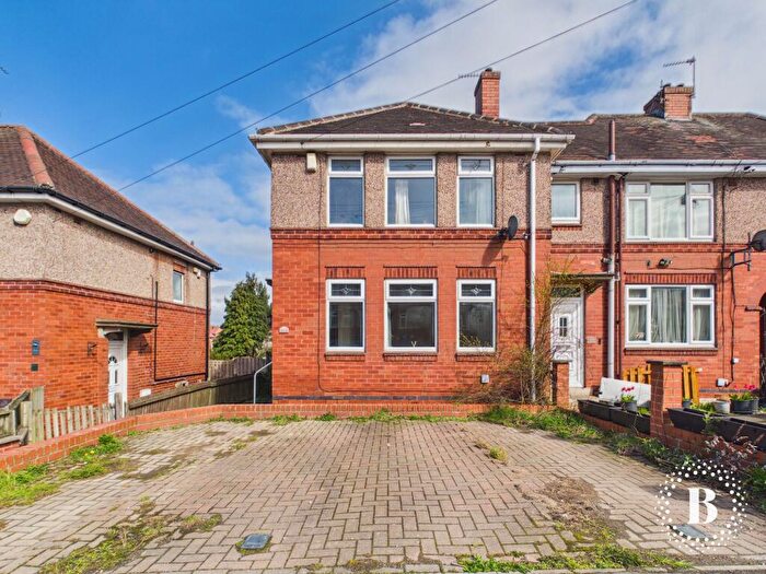 3 Bedroom End Of Terrace House For Sale In Hastilar Road South, Richmond, Sheffield, S13