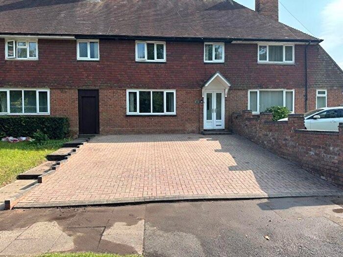 3 Bedroom Terraced House For Sale In Churchill Road, Sutton Coldfield, B75