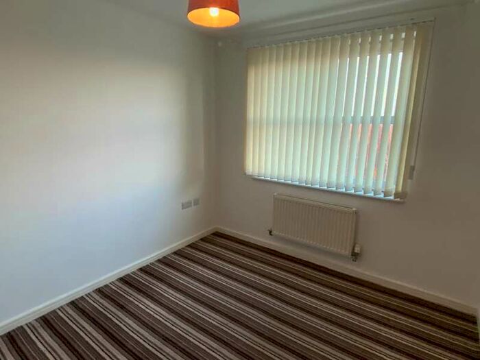 1 Bedroom Property To Rent In Lower Hall Street St Helens, WA10