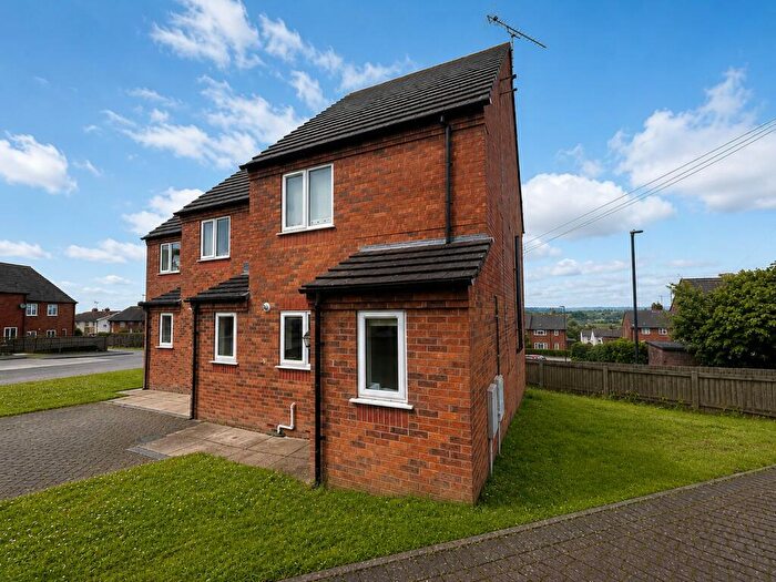 3 Bedroom Semi Detached House To Rent In Haworth Close, Stretton, Alfreton, DE55