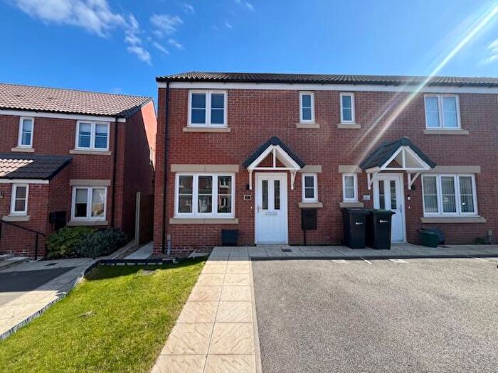 3 Bedroom End Of Terrace House To Rent In Blumenthal Close, Corby, NN17