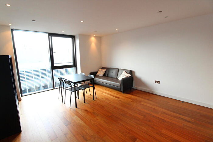 1 Bedroom Apartment To Rent In City Loft, St Pauls Square, Sheffield, S1