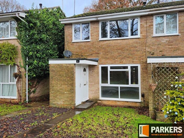 3 Bedroom Terraced House To Rent In Appletree Close, Calmore, SO40