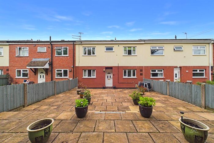 3 Bedroom Terraced House For Sale In Brookside, Ashbourne, DE6