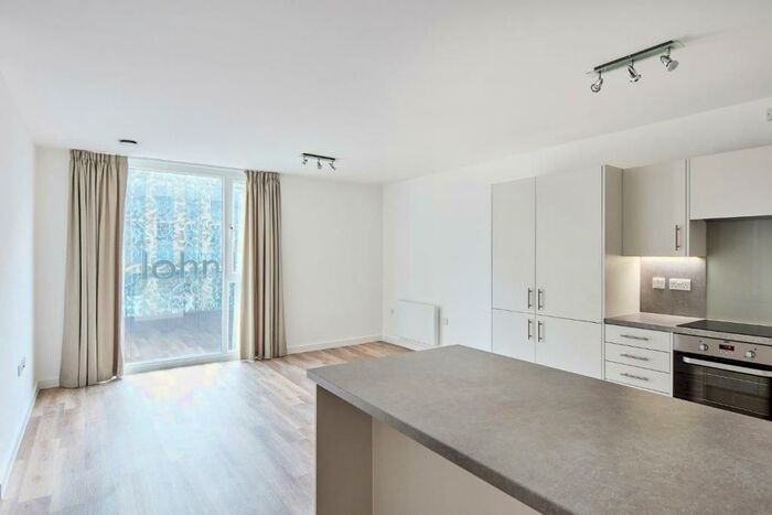 2 Bedroom Flat To Rent In The Wullcomb, Highcross Street, , Unfurnished, LE1