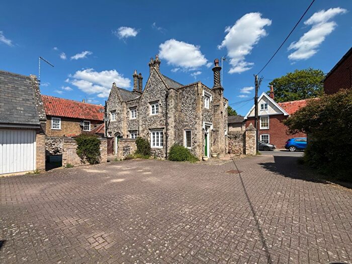 2 Bedroom Flat To Rent In Old Market Street, Thetford, IP24