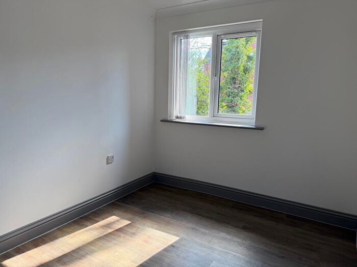 2 Bedroom Apartment To Rent In Beech Grove, PR1