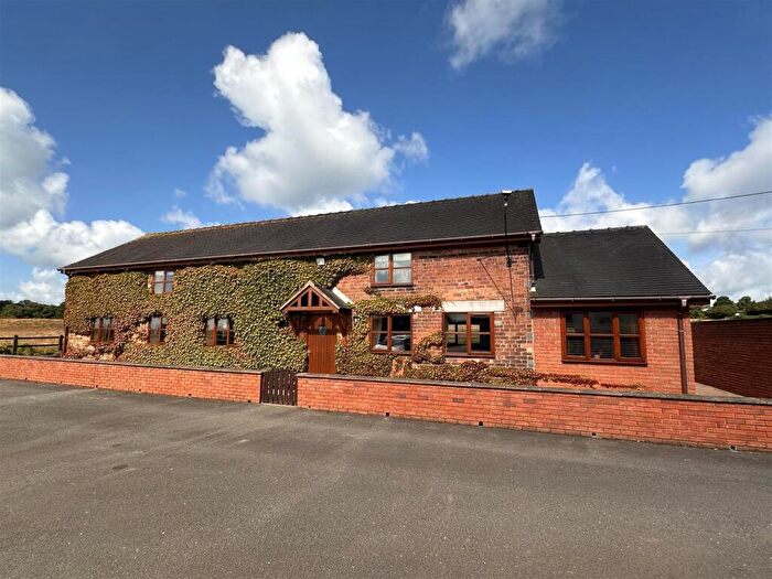 3 Bedroom Detached House To Rent In Tower Hill Road, Brown Lees, Stoke-On-Trent, ST8
