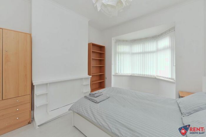 3 Bedroom Flat To Rent In Saltwell View, Saltwell, Gateshead NE8