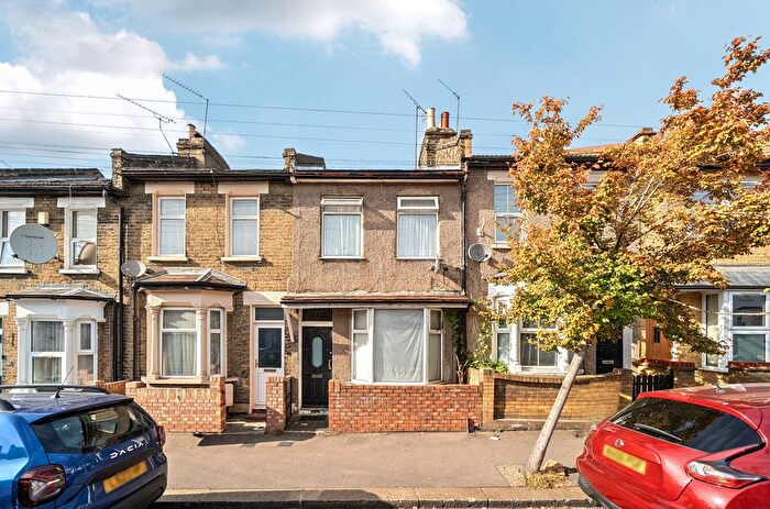 2 Bedroom Terraced House For Sale In Pitchford Street, London, E15