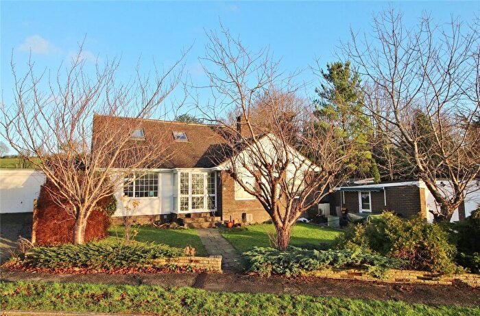 4 Bedroom Detached House For Sale In Beech Road, Findon, Worthing, West Sussex, BN14