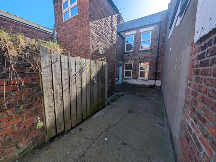 2 Bedroom Flat For Sale In Bewicke Road, Wallsend, NE28