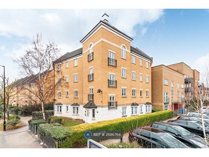 1 Bedroom Flat To Rent In Kelly Avenue, SE15