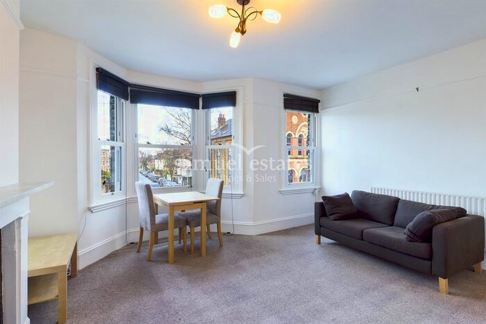 1 Bedroom Flat To Rent In Quicks Road, London, SW19
