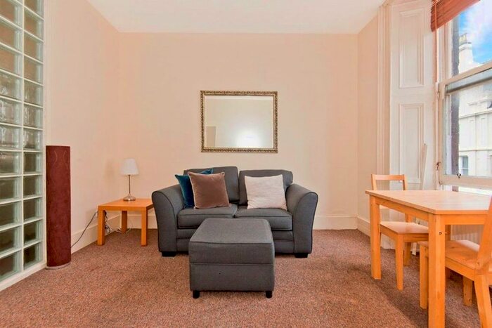 1 Bedroom Flat To Rent In Union Street, Dundee, DD1