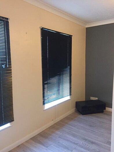 1 Bedroom Flat To Rent In Station Road, Hendon, NW4